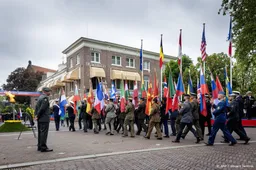 Wageningen45: militairen uit 25 landen liepen in Vrijheidsdefilé