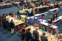 Labour verliest controle parlement Wales, Plaid Cymru wint