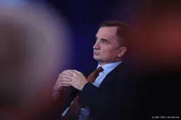 Van corruptie verdachte Poolse oud-minister vlucht naar VS