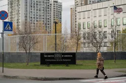 Ambassade VS in Kyiv blijft open na Russische oproep tot vertrek