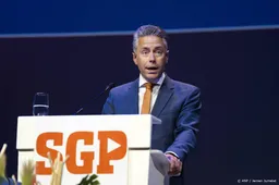 Stoffer pleit voor verdeling asielzoekers op cultuur en religie