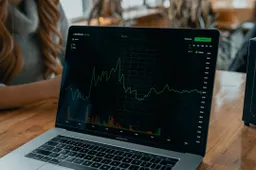 Waarom zelfstandig handelen op de financiële markten populairder is dan ooit