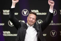 Elon Musk slaat woke Hollywood aan gort: 'Zwarte vrouw als Helena van Troje is net zo bizar als een blanke Shaka Zulu!'