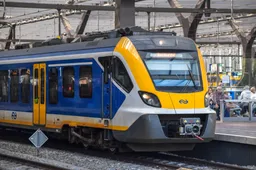 Miljoenenboete voor falend ProRail: Spoorbeheerder bezwijkt onder recordaantal treinstoringen