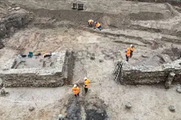 Cultuurhistorische moord in Nijmegen: Linkse slopers willen uniek Romeins badhuiscomplex begraven onder nieuwbouwwijk