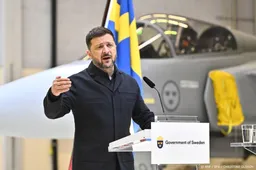 Zelensky meldt aanvallen op olie en basis Sint-Petersburg