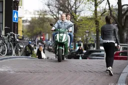 Rekenkamer: Amsterdam moet werk maken van deeltweewielers