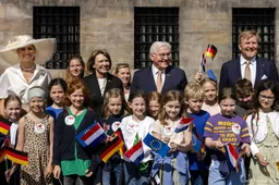 Koning benadrukt belang van intensievere band met Duitsland
