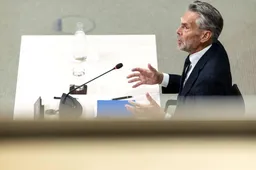 Schoof: VWS kwam zichzelf vol tegen aan begin coronacrisis