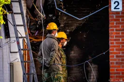 Zoeken naar slachtoffers onder puin Amsterdamse flat gestopt