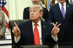 Trump: Straat van Hormuz vrijdag weer open na ondertekening deal
