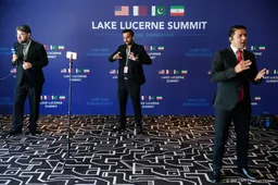 Diplomaat: delegatie Iran blijft in gesprek met VS in Zwitserland
