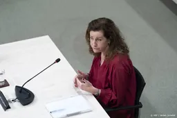 Oud-minister: sneltesten waren geen optie om scholen te openen