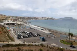 Migrantenstroom veroorzaakt crisis in Spaanse exclave in Afrika