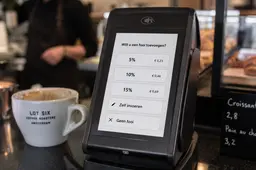 Pinapparaten vragen horecabezoekers steeds vaker om fooi