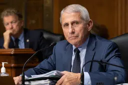 De coronapaus valt stil: Anthony Fauci beroept zich een kleine honderd keer op zijn zwijgrecht!