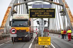 Brug laten verrotten, chauffeur beboeten: overheid deelt €500-boetes uit bij Merwedebrug