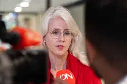 Emotionele Mona Keijzer klapt uit de school bij corona-enquête: „Het was een knotsgekke tijd waarin mensen tegen elkaar werden opgezet”