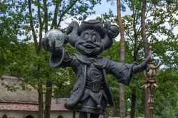 Victor Vlam kraakt ophef over onbeperkt fris in de Efteling: "Extreem betuttelend!"