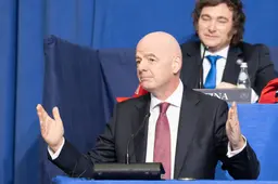 Knettergekke FIFA-waanzin: Gianni Infantino wil WK voetbal opblazen naar 64 teams