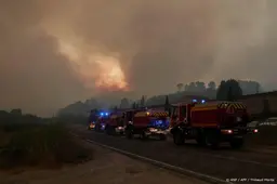 Grootste natuurbrand in Frankrijk onder controle, zegt minister
