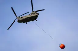 Blushelikopters Defensie terug na inzet bij natuurbrand Venray