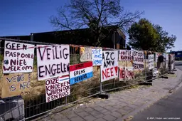Tweetal aangehouden voor bekladdingen Engelen en Bokhoven
