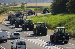 Mijd snelwegen met tractoren, roept organisatie boerenprotest op