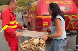 Resten Spaanse middeleeuwse koningen geëvacueerd om natuurbrand