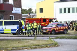 Zeker drie gewonden na zwaardaanval op Zweedse school