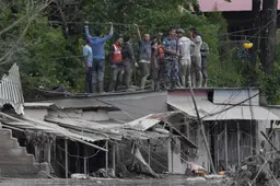 Nepalese politie: meer toeristen vermist na overstroming