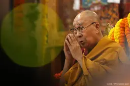 Dalai Lama betuigt medeleven na overstromingen Nepal en Tibet