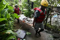 Dodental na overstromingen in Nepal naar 270