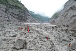 Meer toeristen gered in Nepal