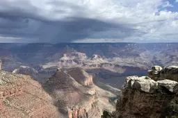 Mogelijk meer dan 20 vermisten na overstromingen Grand Canyon