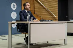 Politiek en OMT zaten soms deels op elkaars stoel, zag De Jonge