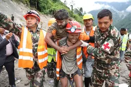 Nog tientallen mensen in tunnel Nepal waaruit tweetal werd gered