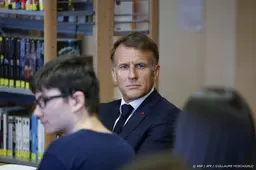 Macron wil Europees verbod sociale media voor kinderen onder 15