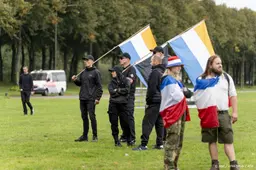 Honderden bij aanvang 'Wij zijn het volk'-protest op Malieveld