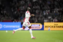 Ajax en BENU-apotheken genomineerd voor kwakzalverijprijs