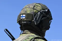 Zweedse en Finse straaljagers rukken uit om Russische vliegtuigen