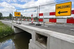 Totale regelgekte in Drenthe: Belangrijke Norgerbrug bij Assen blijft tot 2027 dicht wegens broedende zwaluwen