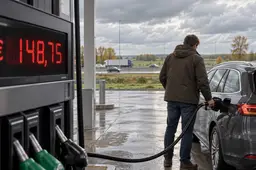 Sleijpen waarschuwt voor goedkopere benzine, maar de automobilist betaalt iedere week de rekening