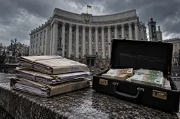 De beerput in Kiev gaat weer open: Hoogste aanklager van Oekraïne ruimt het veld na omkoopschandaal met criminele callcenters