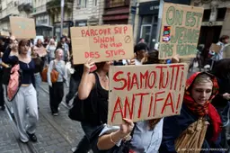 Scholieren- en studentenprotest gaat door met rellen in Frankrijk