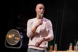 Maarten van der Weijden stopt met zwemmen, zijn stichting blijft