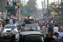 Pakistan pakt honderden leden van partij ex-premier Khan op