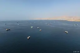 Door projectiel geraakt containerschip gezonken bij Hormuz