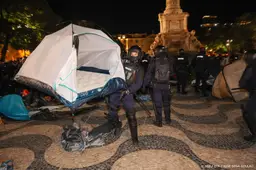 Politie Lissabon ontruimt tentenkamp woonprotest