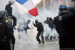 Ruim 1300 arrestaties bij Franse betogingen, 53 agenten gewond